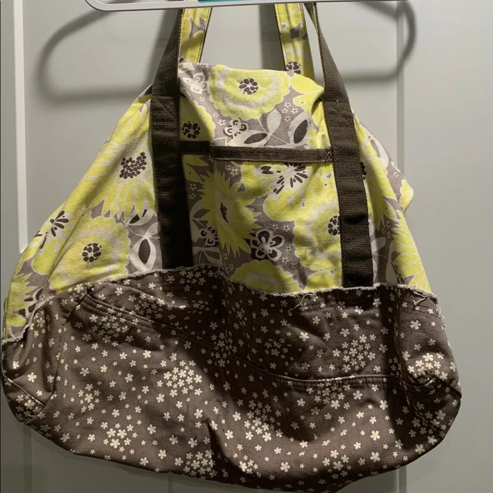 Thirty One Weekender Duffle Bag
